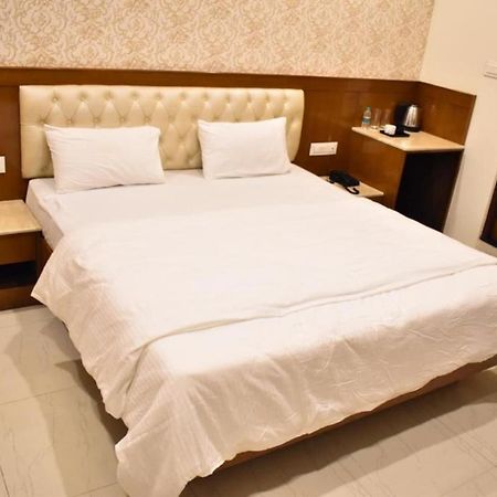 The Grand Coral Hotel Bangalore Ngoại thất bức ảnh