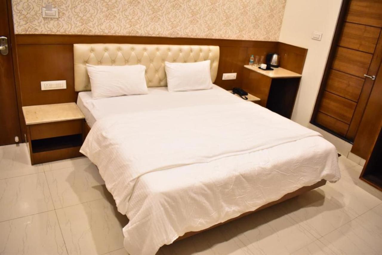 The Grand Coral Hotel Bangalore Ngoại thất bức ảnh